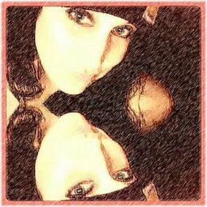 Meet your Posher, Glittery